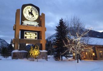 Flying Saddle Resort has Balcony rooms