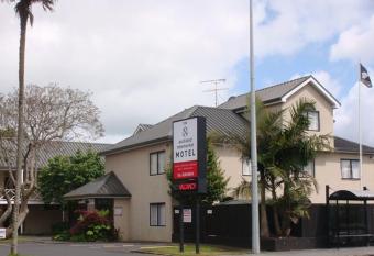 Auckland Newmarket Motel has Balcony rooms
