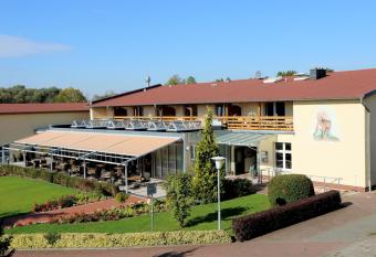 Land-gut-Hotel Seeblick has Balcony rooms