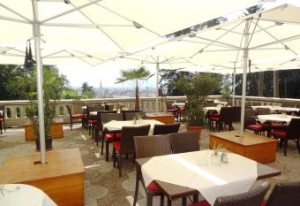 Hotel Restaurant Schweizerhaus has Balcony rooms