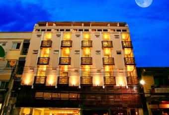 Happio - SHA Plus Certified has Balcony rooms