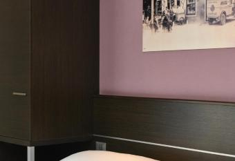 Hotel Vienna has Balcony rooms