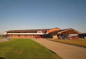 Budget Inn Motel has Smoking rooms