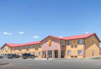 Super 8 by Wyndham Moriarty has Smoking rooms