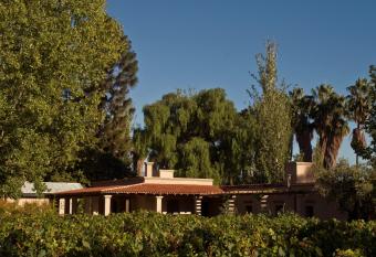 Posada Verde Oliva allows 18 year olds to book a room