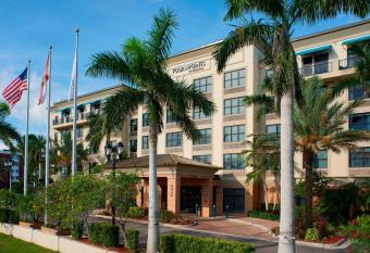 Four Points by Sheraton Punta Gorda Harborside has Balcony rooms