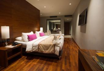 Swiss Residence Kandy allows 18 year olds to book a room