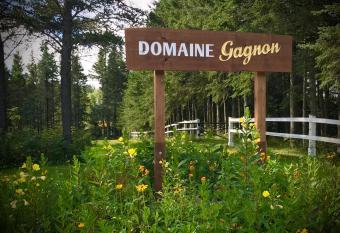 Domaine Gagnon has Balcony rooms