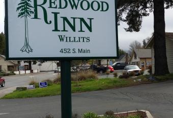 Redwood Inn Willits has Smoking rooms