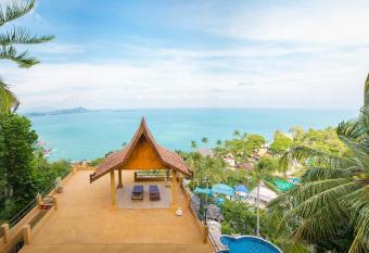 Laem Sila Resort allows 18 year olds to book a room