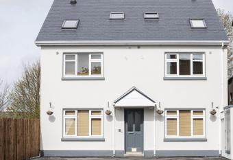 Waterlane Apartments allows 18 year olds to book a room