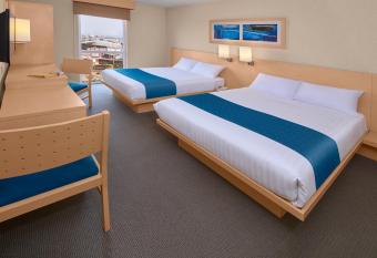 City Express by Marriott Puebla FINSA allows 18 year olds to book a room