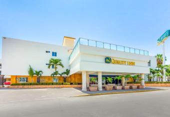 Quality Inn Mazatlan has Balcony rooms