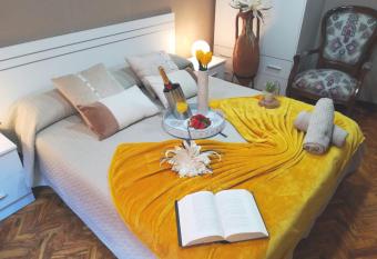 Casa Zurradores allows 18 year olds to book a room