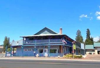 Dawson House Lodge allows 18 year olds to book a room