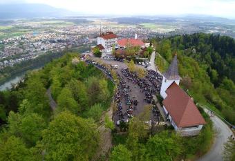 Hotel Bellevue has Balcony rooms