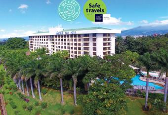 Barcel   San Jos   has Balcony rooms