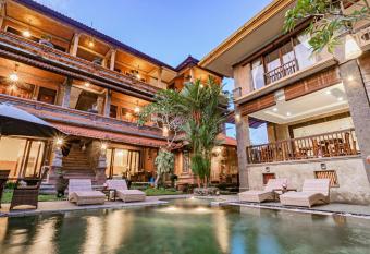 Kun - Kun Guest House Ubud has Balcony rooms