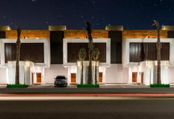 Beach Time Villas Hotel allows 18 year olds to book a room