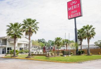 Merit Inn and Suites has Smoking rooms