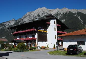 Gasthof Panorama has Balcony rooms