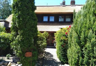 Bei Ulbrichs Hotel garni & Catering allows 18 year olds to book a room