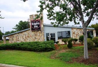 Knights Inn - Columbia has Smoking rooms