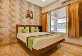 Treebo Trend Kuval Inn allows 18 year olds to book a room