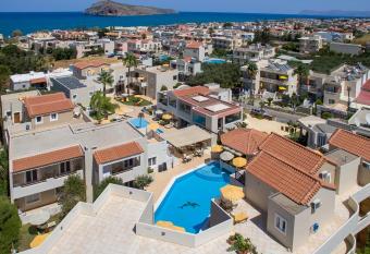 Toxo Hotel allows 18 year olds to book a room