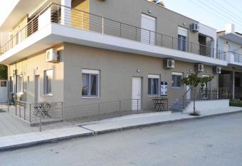 Sunny summer time has Balcony rooms