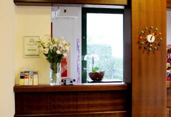 Hotel Garni Centro allows 18 year olds to book a room