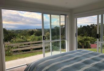 Minden Meadows Retreat has Balcony rooms