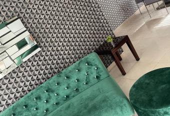 SFMverdana Rental allows 18 year olds to book a room