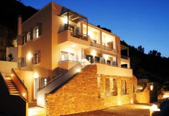 Serie has Balcony rooms