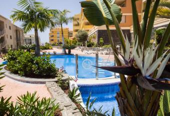A Home From Home has Balcony rooms