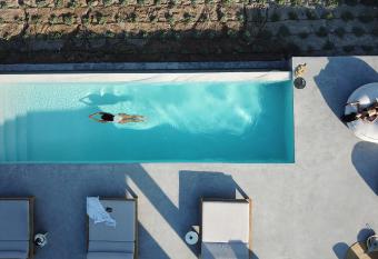 Samsara Private Villas has Balcony rooms