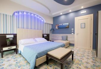 B&B Degli Aranci has Balcony rooms