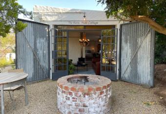 The Karoo Moon House & Cottage has Balcony rooms