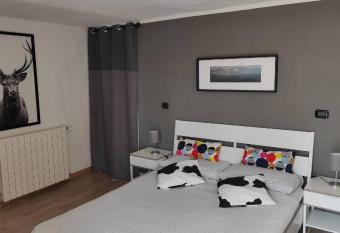 Bella Valle allows 18 year olds to book a room