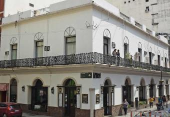 Hostel Colonial allows 18 year olds to book a room