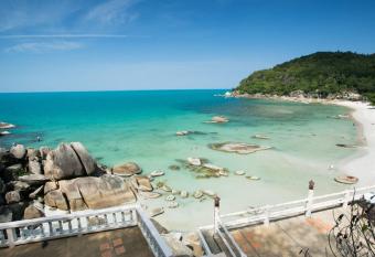 Crystal Bay Beach Resort has Balcony rooms