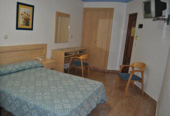 Hostal Blumen has Balcony rooms