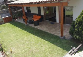 Casa de campo El Cuadro has Balcony rooms