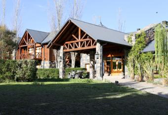 Chamonix Posada & Spa allows 18 year olds to book a room