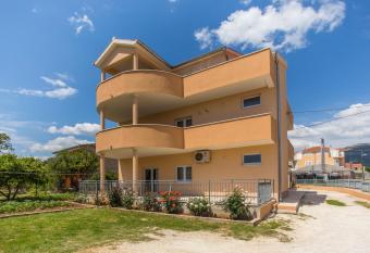 Apartman Vi  i   1692 has Balcony rooms