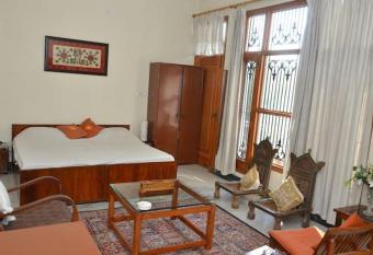 Sandy s Homestay has Balcony rooms