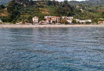 Hotel Votsala has Balcony rooms