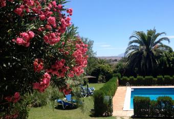 Hotel La Pe  a has Balcony rooms
