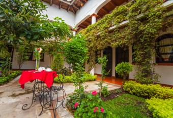 Hotel Jovel - Pago solo en efectivo allows 18 year olds to book a room