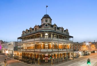 The National Hotel has Balcony rooms